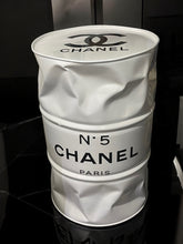 Charger l&#39;image dans la galerie, Bidon Chanel Cabossé
