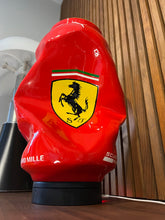 Charger l&#39;image dans la galerie, Canette XXL 40 cm F1 Ferrari
